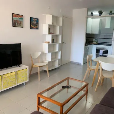 Aiguadolc Apartamento *